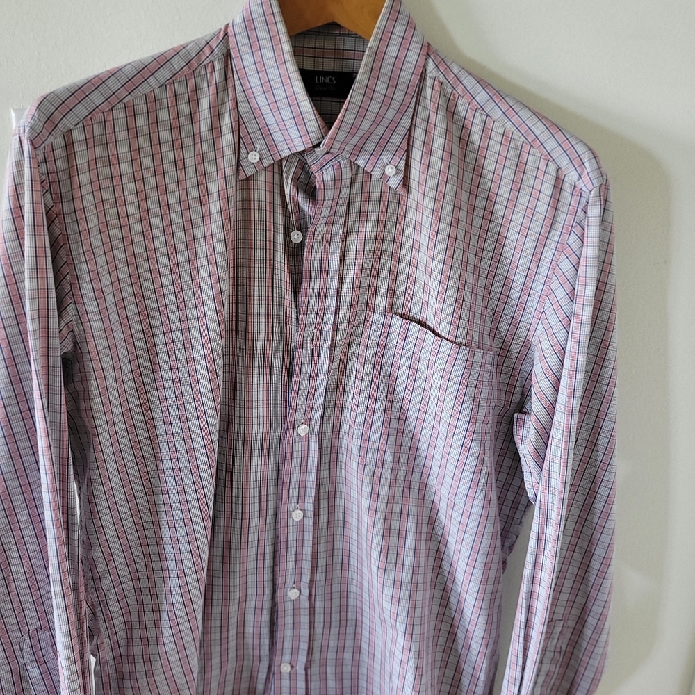 Casual long sleeve botton down shirt